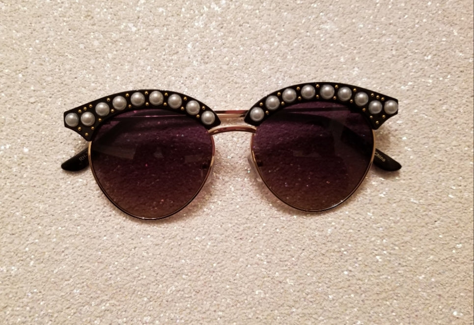 Pearl Sunnies